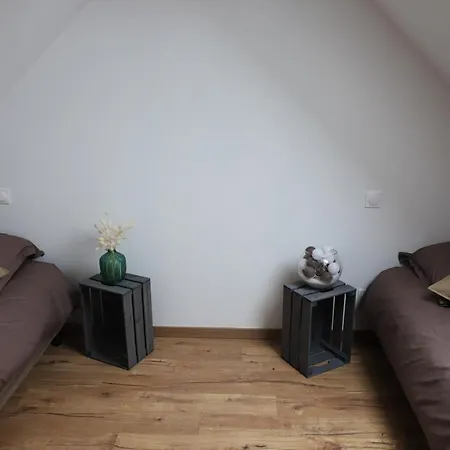 Maison De 2 Chambres Avec Spa Terrasse Amenagee Et Wifi A Bouillancourt En Sery